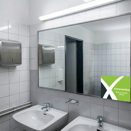 Spiegelaufkleber in Tank- und Rast-Anlagen